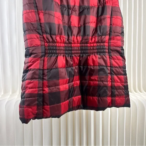 Talbots Women’s Red and Black Buffalo Plaid Primaloft Sherpa Vest - Picture 6 of 16